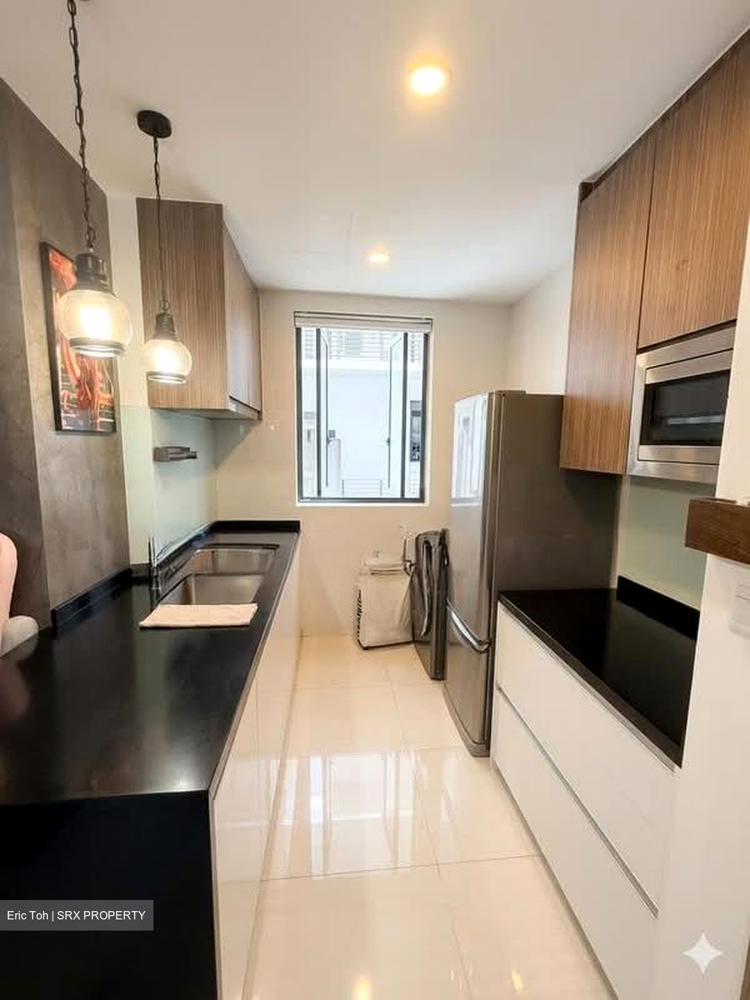 The Palette (D18), Condominium #563179281